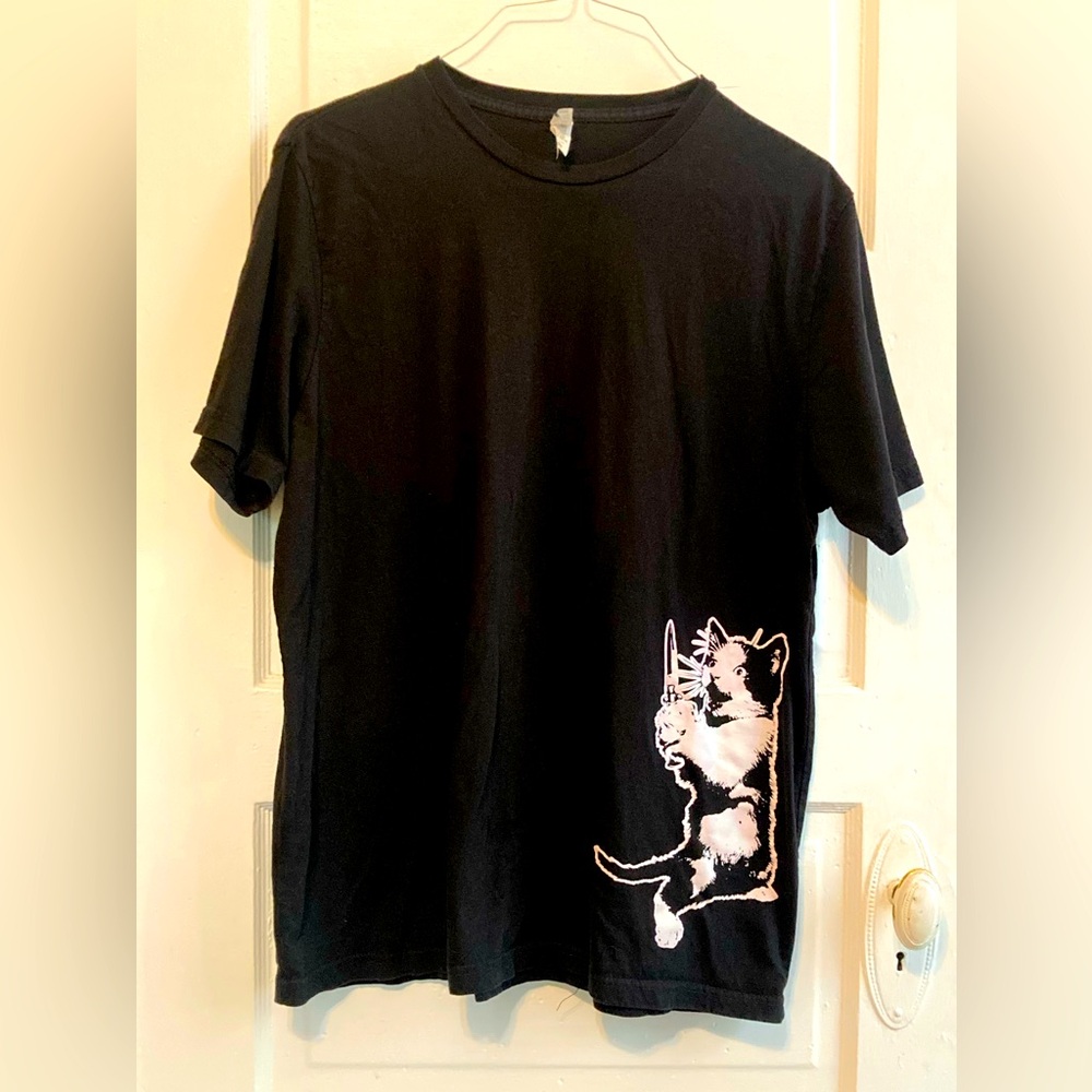Black Cat Graphic T-Shirt